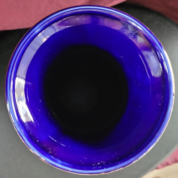 Cobalt Blue Kutani Vase, Japanese Rickshaw, Decorative Flower cart 12.5" - Picture 10 of 12